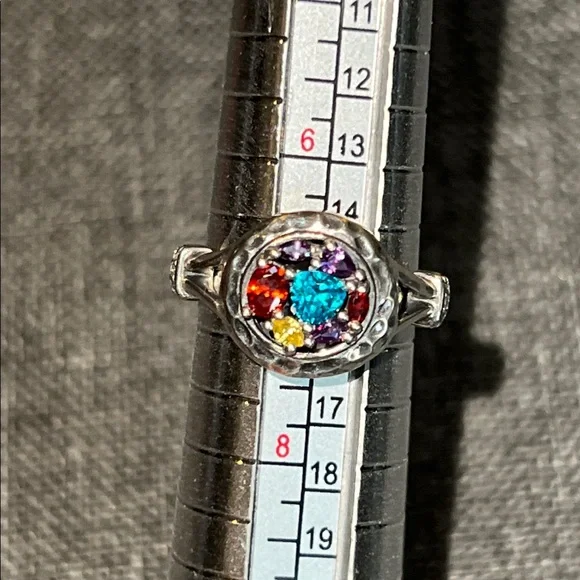 Beautiful Multi-Stone Sterling Silver Ring. SZ 7. 💙 - Picture 4 of 7